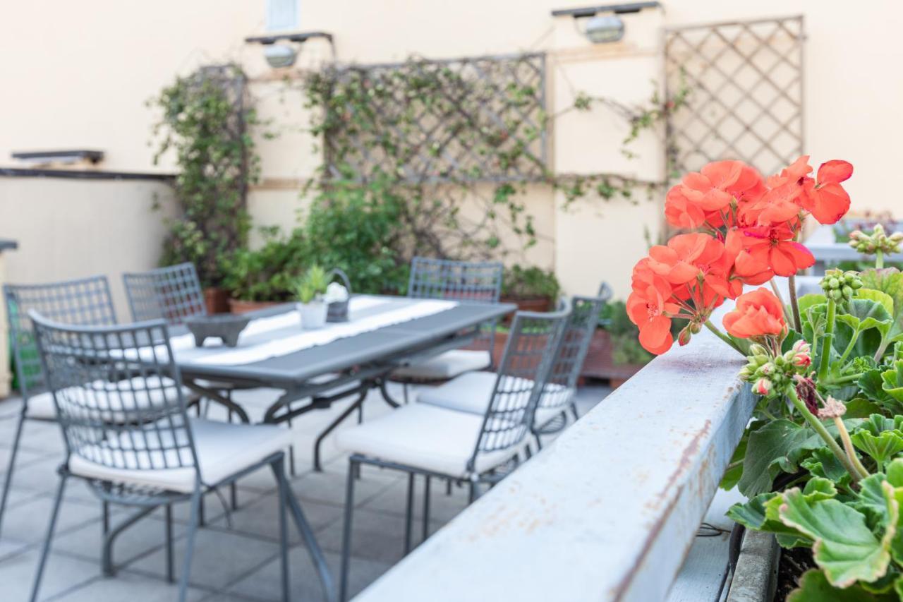 Sempione Split-Level Terrace Apartment - Top Collection Milano Esterno foto